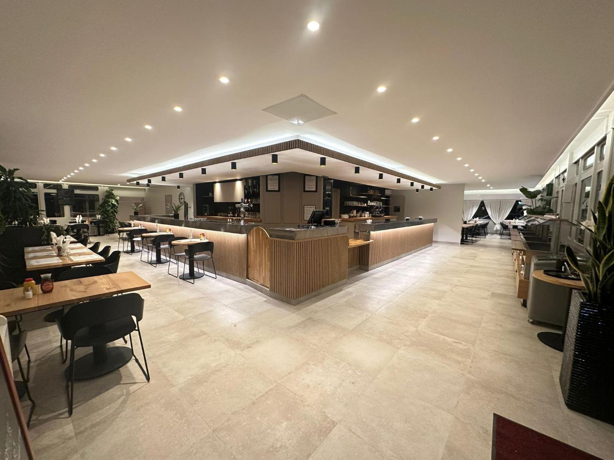 Grand Hotel Senia Orly Exteriér fotografie