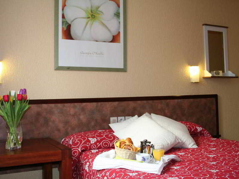Grand Hotel Senia Orly Pokoj fotografie