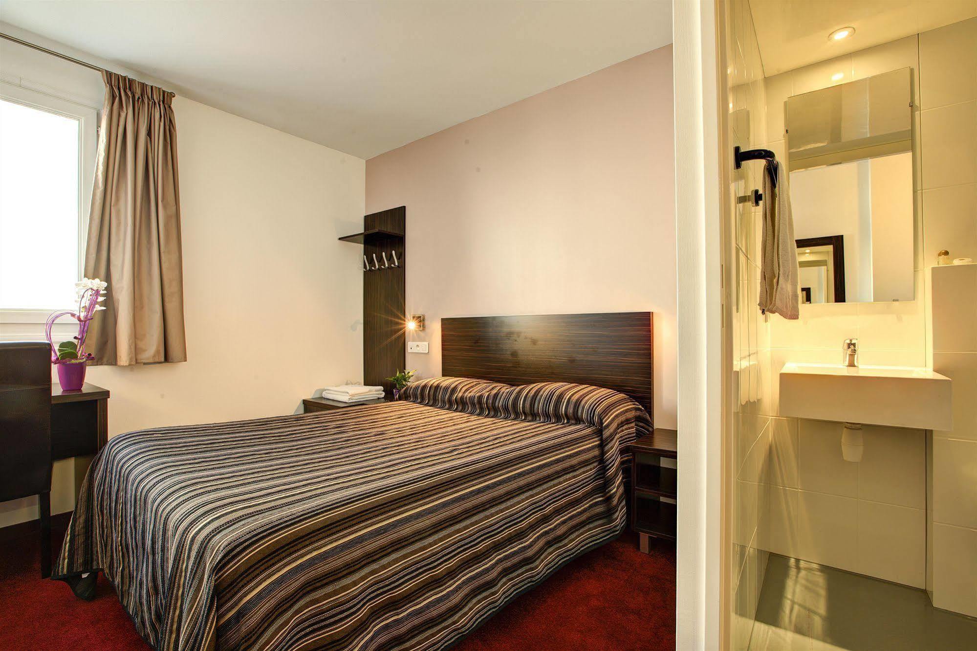 Grand Hotel Senia Orly Exteriér fotografie