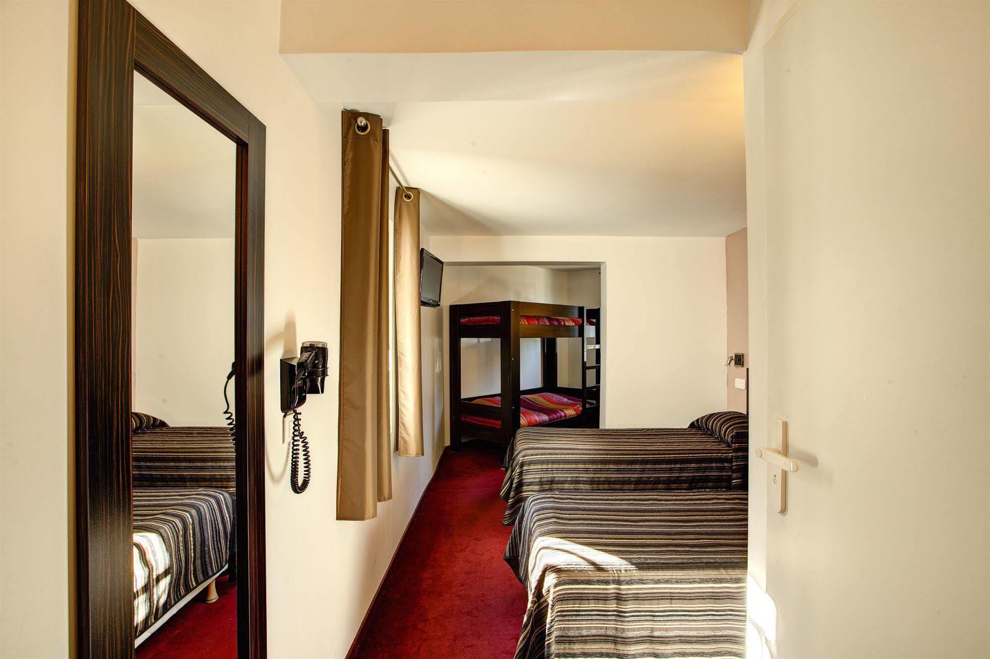 Grand Hotel Senia Orly Exteriér fotografie