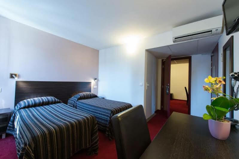 Grand Hotel Senia Orly Exteriér fotografie